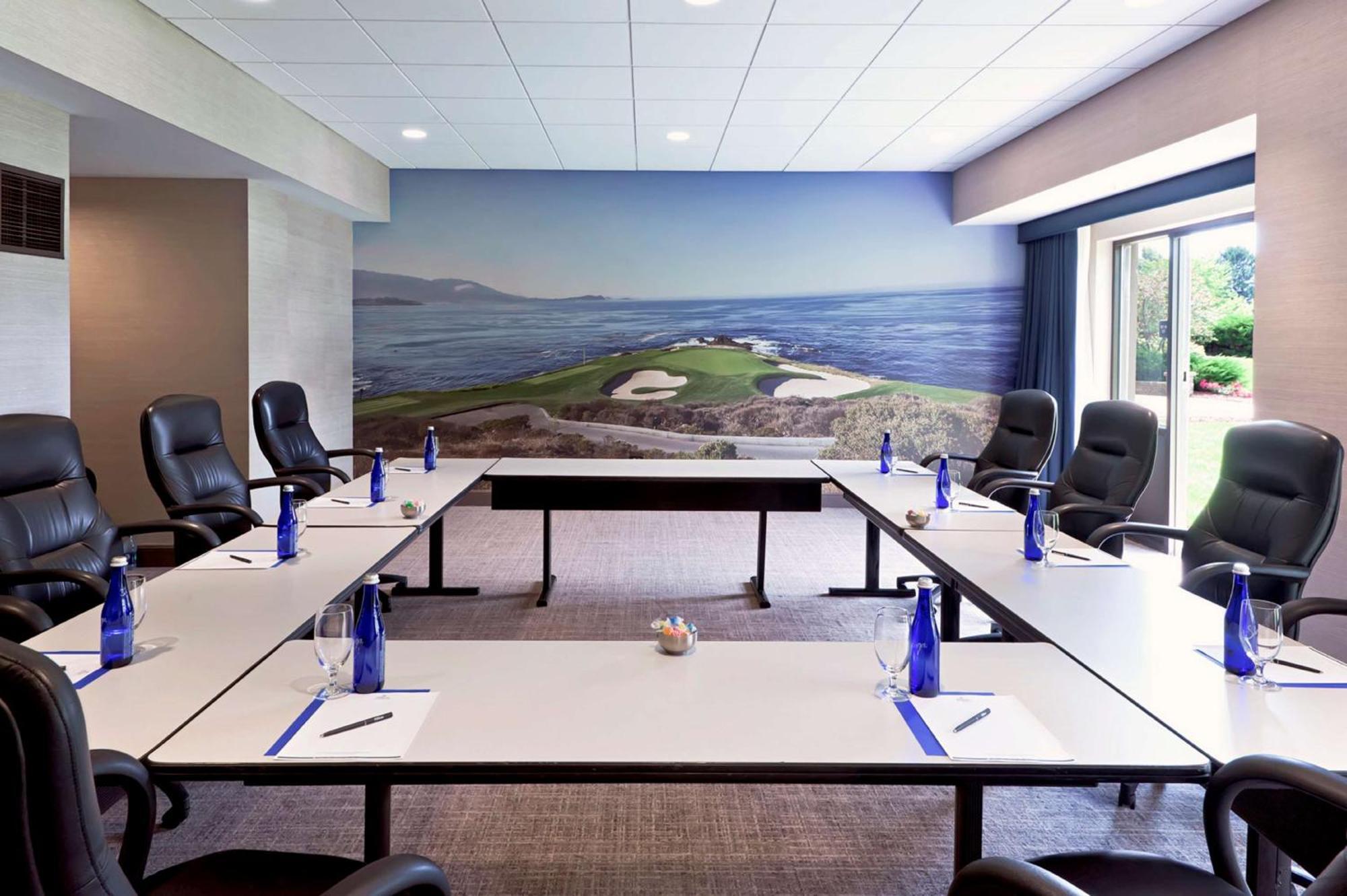 Hilton Chicago Oak Brook Hills Resort & Conference Center Extérieur photo