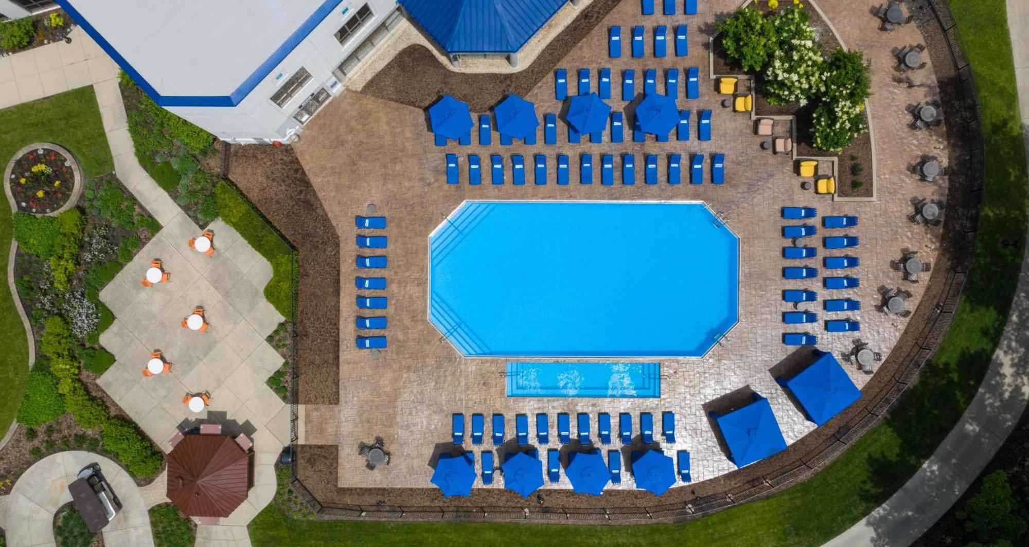 Hilton Chicago Oak Brook Hills Resort & Conference Center Extérieur photo