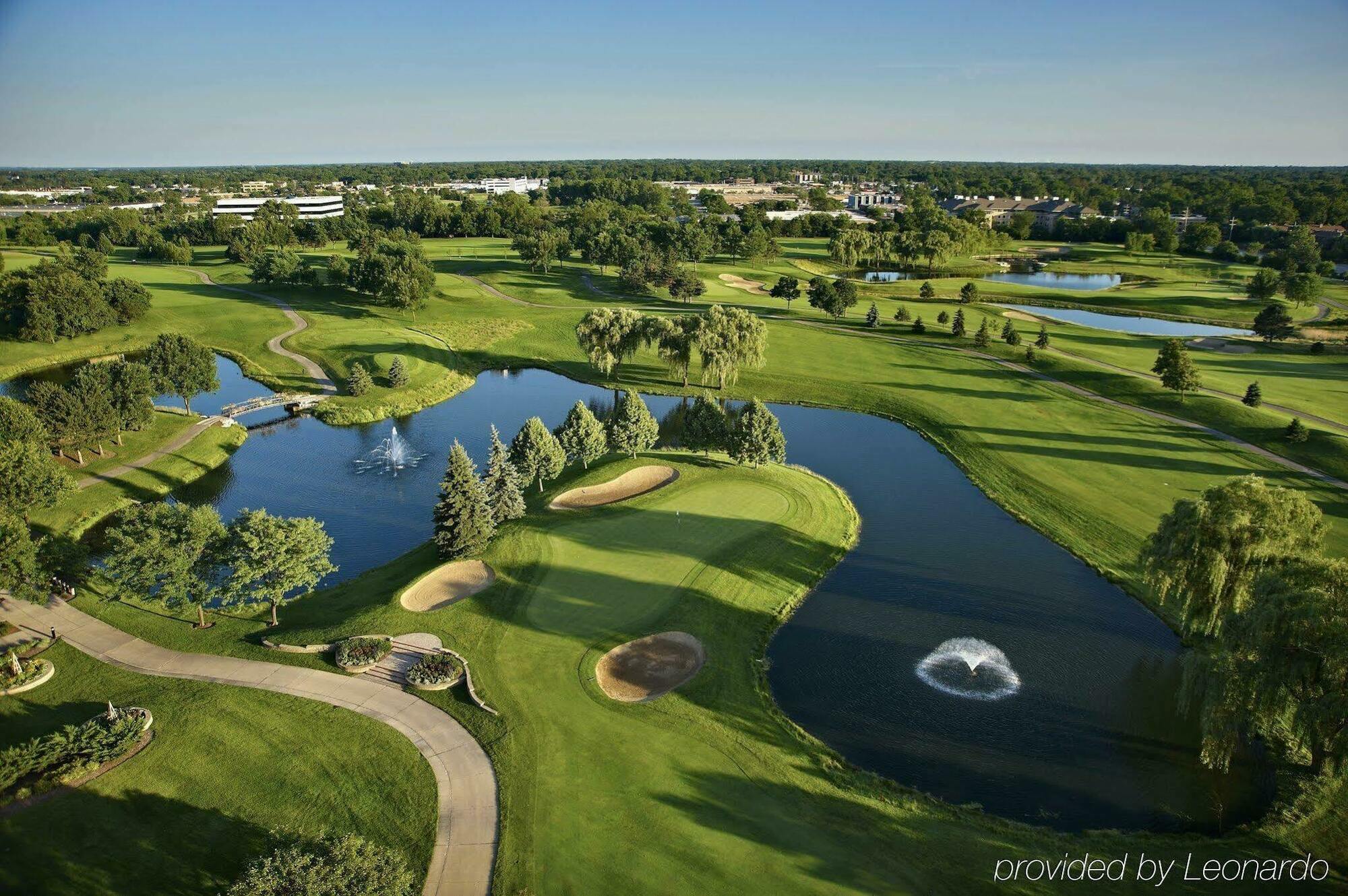 Hilton Chicago Oak Brook Hills Resort & Conference Center Extérieur photo