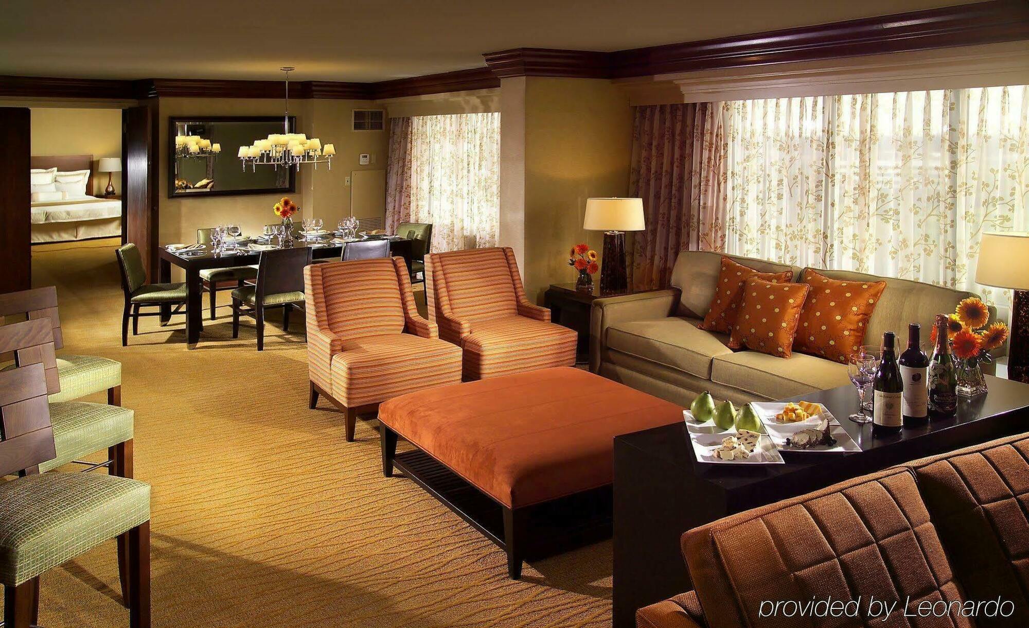 Hilton Chicago Oak Brook Hills Resort & Conference Center Extérieur photo